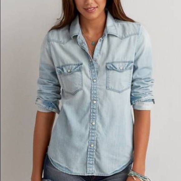 chambray denim button up top - Picture 1 of 7